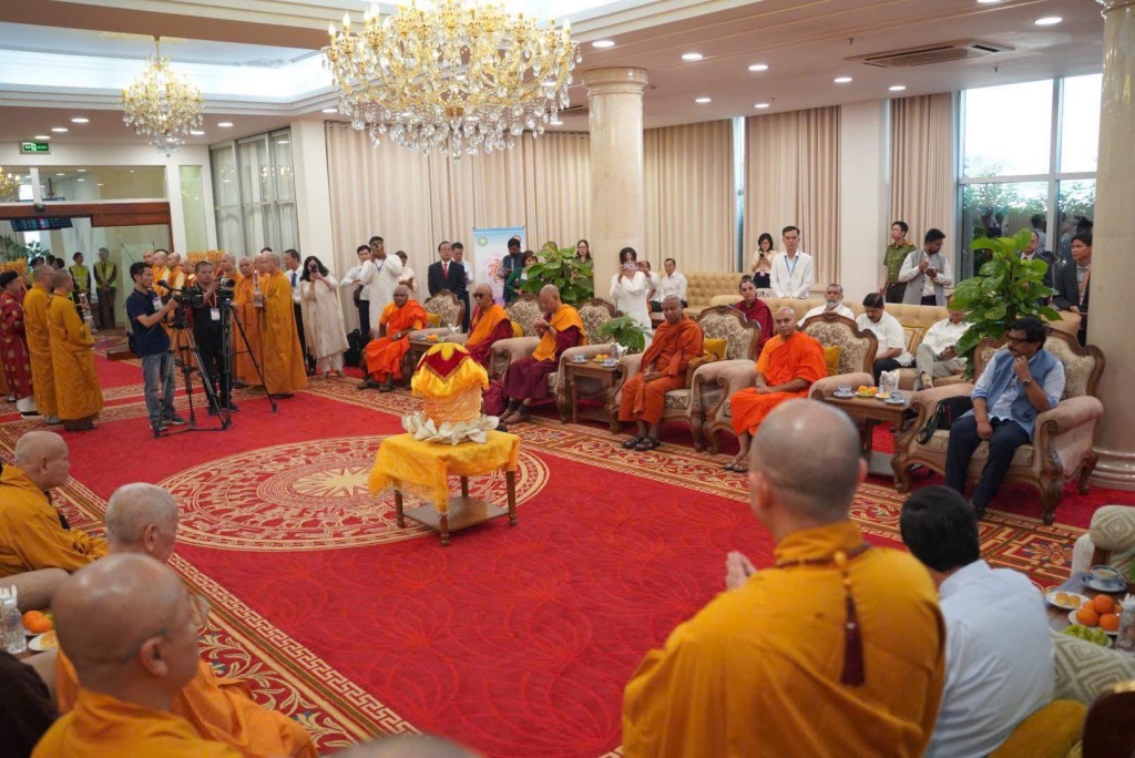 ruocxaloi_xaloiphat _vesak20254.jpg